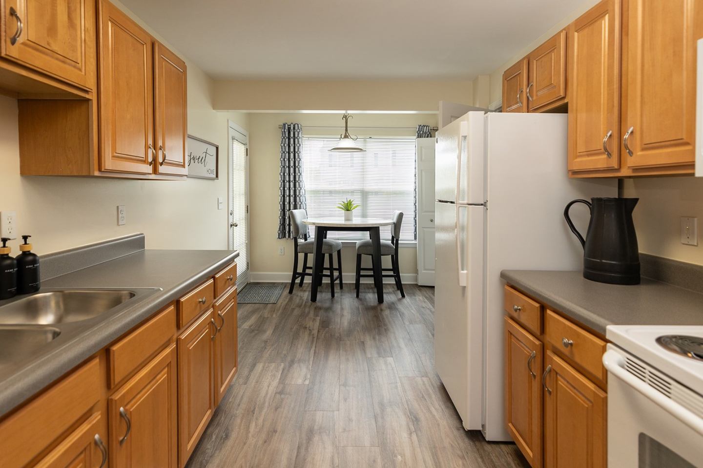The Summit at Owings Mills Apartments Image 5