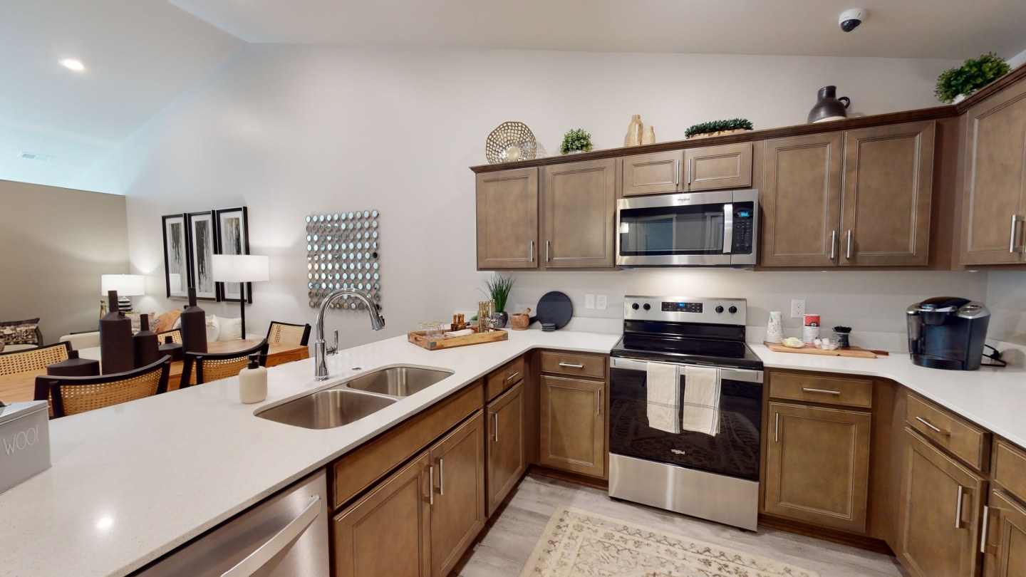Insignia Apartments Image 2