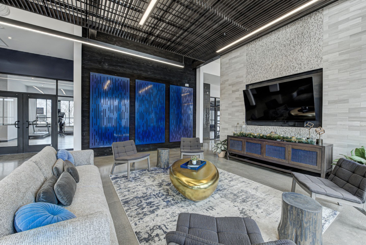 Pullman Pointe Image 12