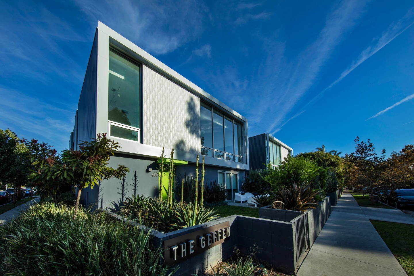 The Geffen Image 1