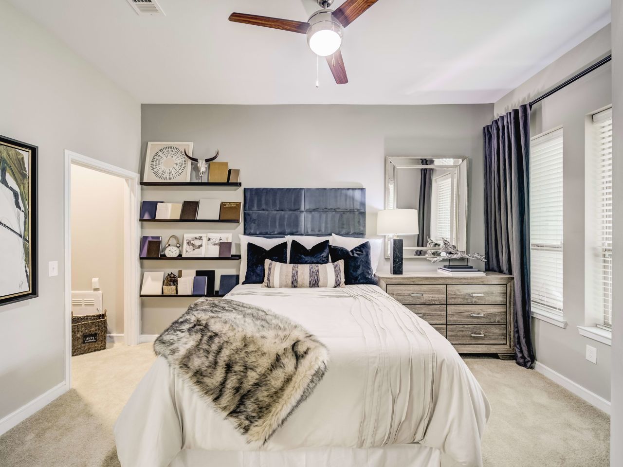 Cortland Las Colinas Image 10