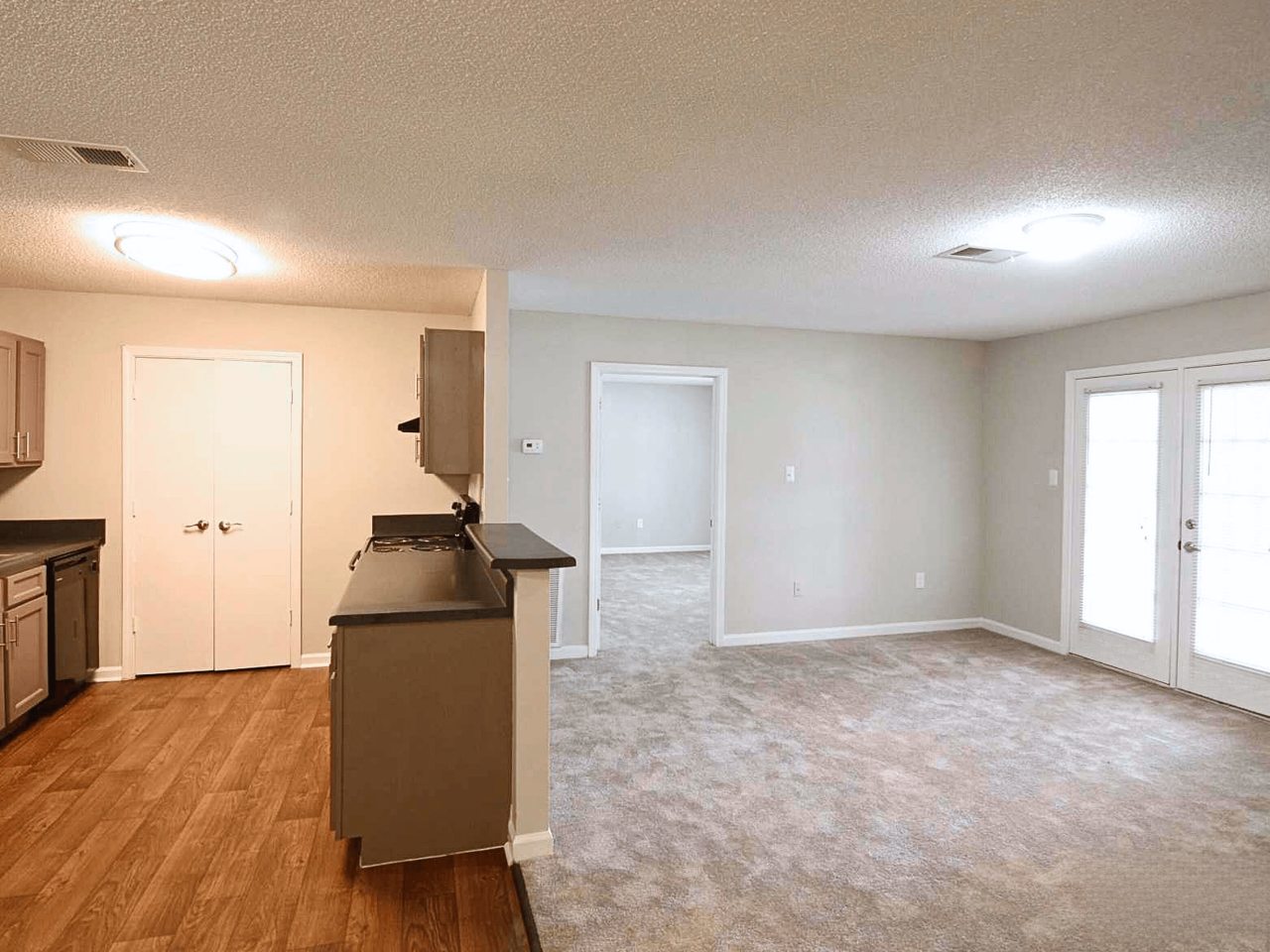 Waverly Apartments Image 42