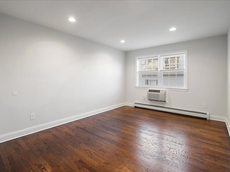 48 Roseland Avenue Image 27