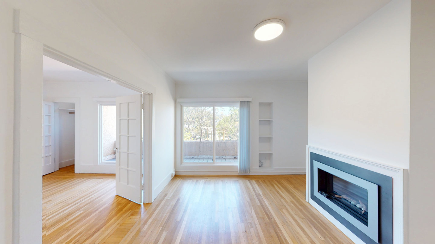 1077  Ashbury Sreeet Image 2