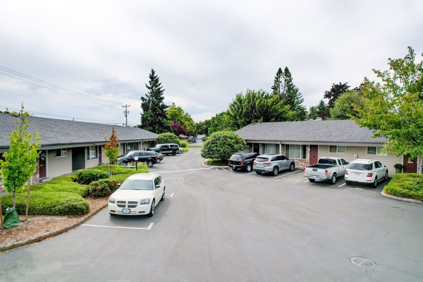 Fairway Village Apartments Image 1