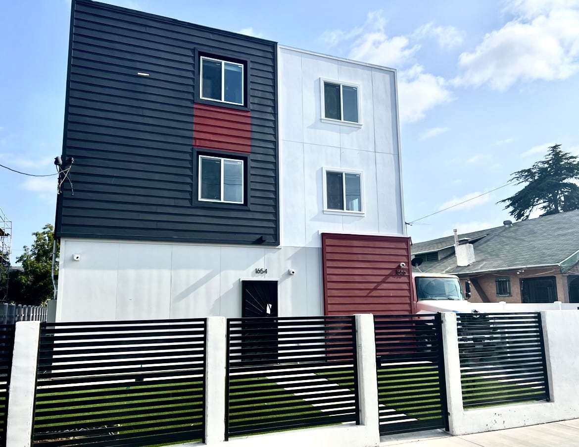 1654 W 35th Street - Co-Living Housing Image 58