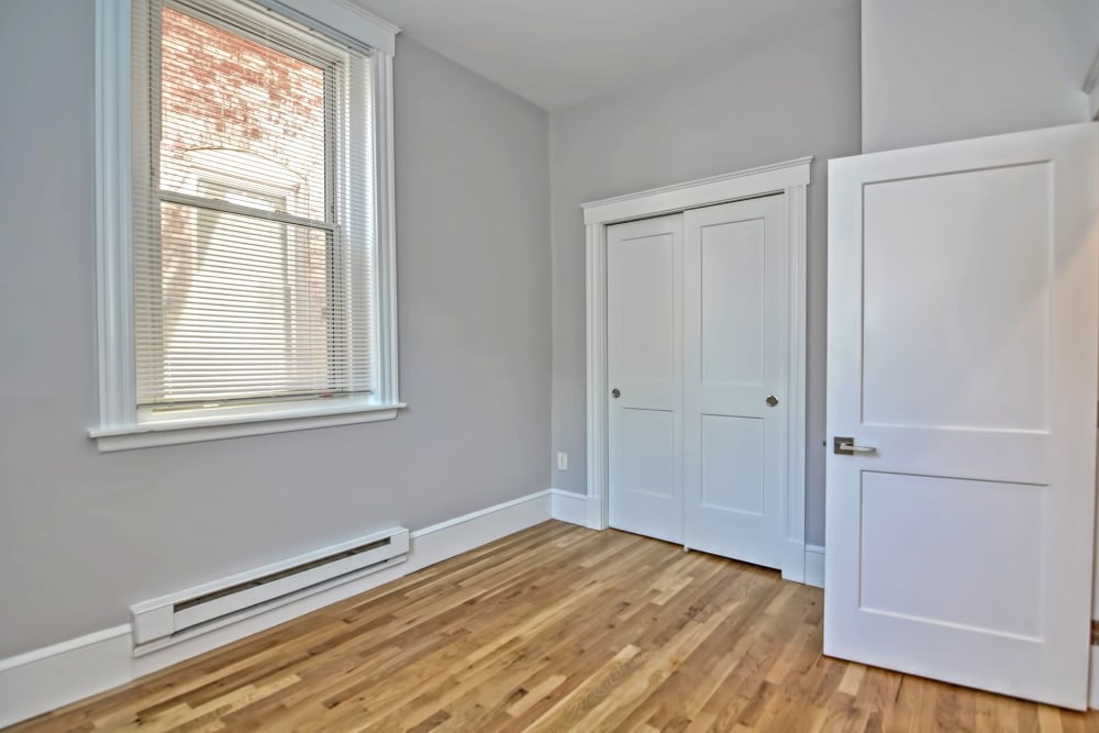 Boylston Crossing Image 7