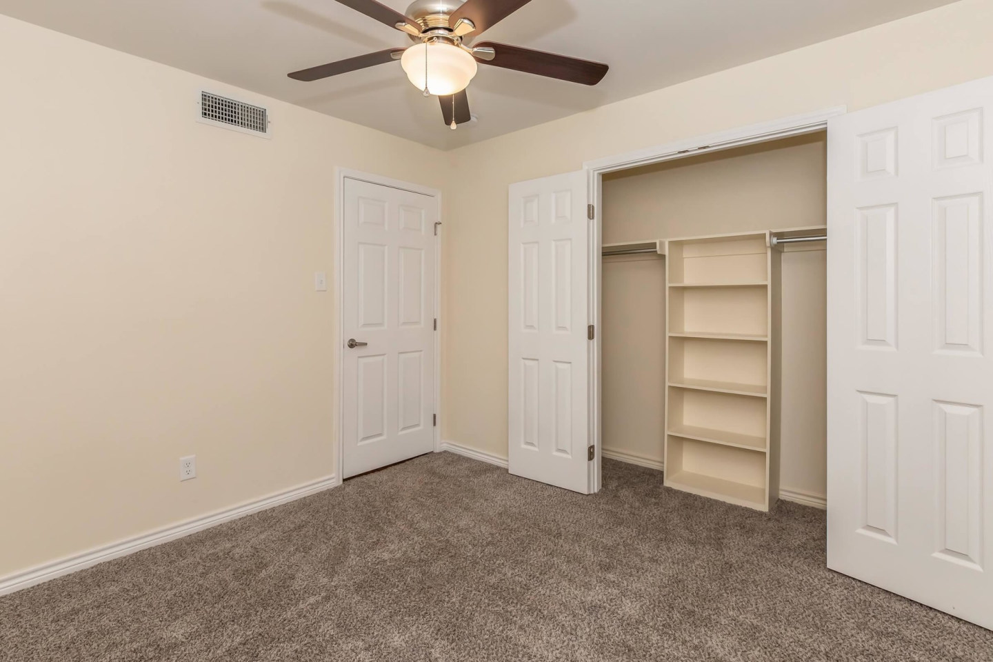 Parkside Apartments Image 27