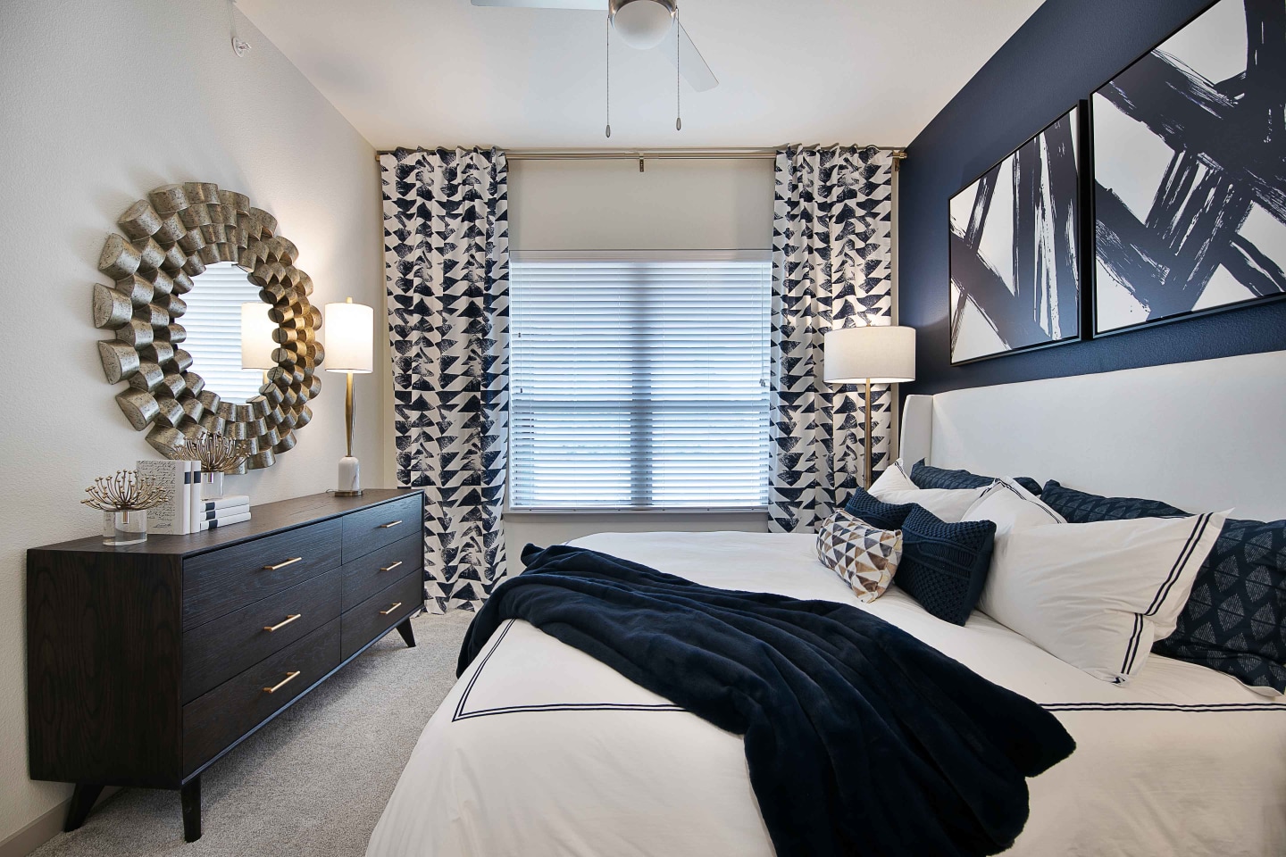 Sagemont Luxury Living Image 17
