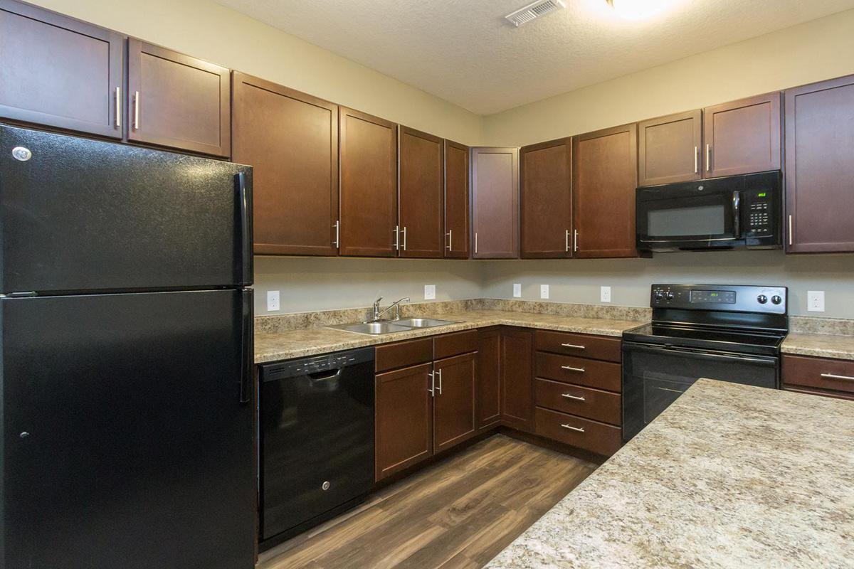 Summit at Sunnybrook Village Image 6
