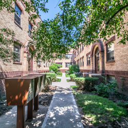 Corona Court Apartments Image 9