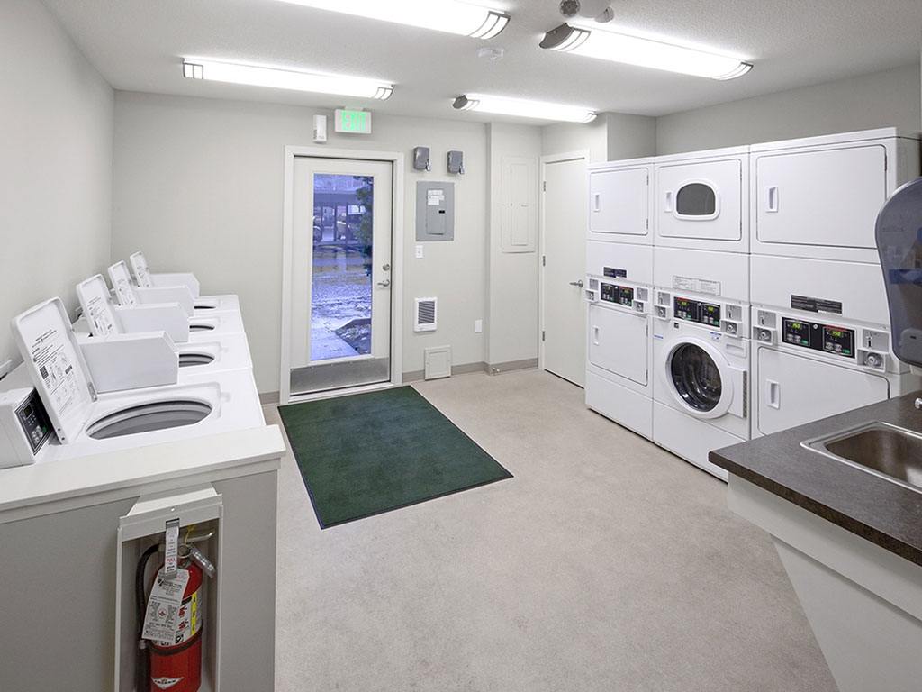 Royal Greens Apartments Image 35