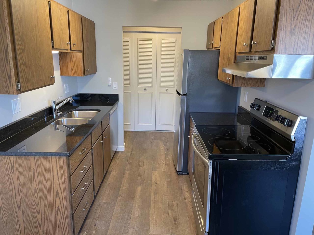 7th Avenue Apartments Image 7