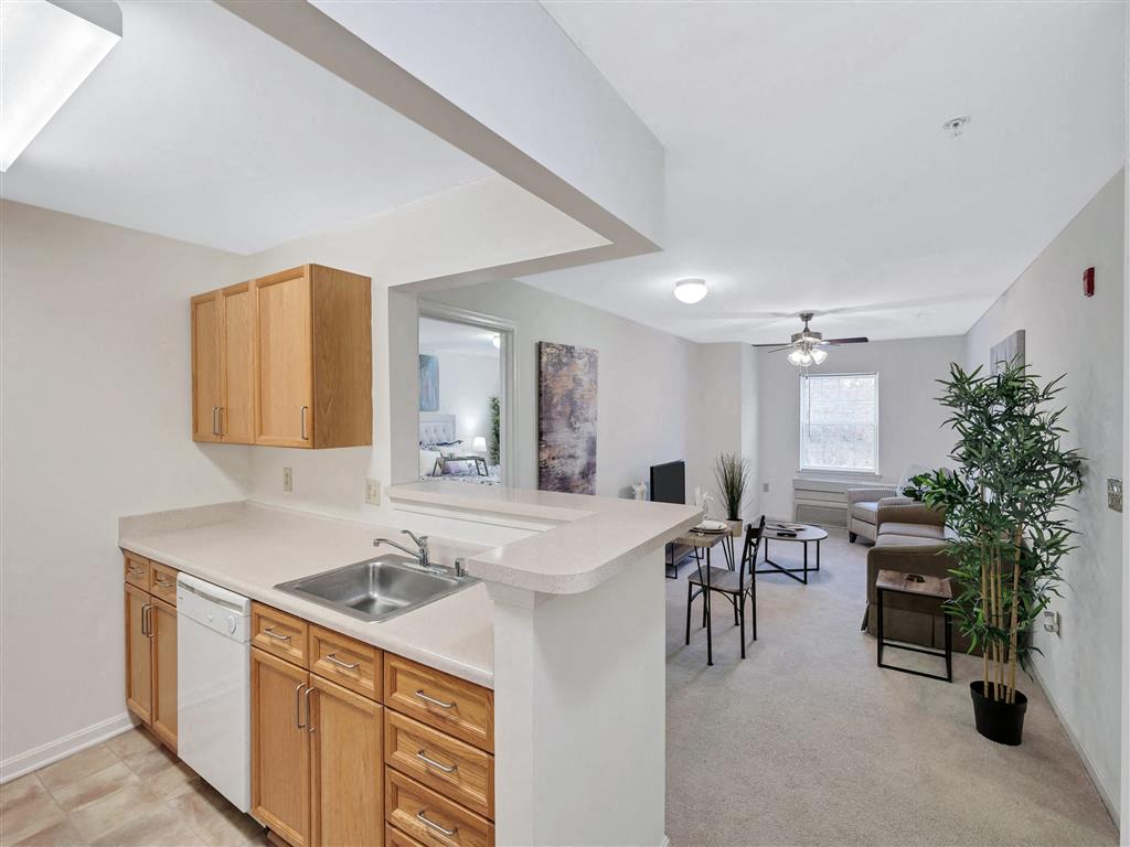 Arbor Crest Senior Apartments Image 20