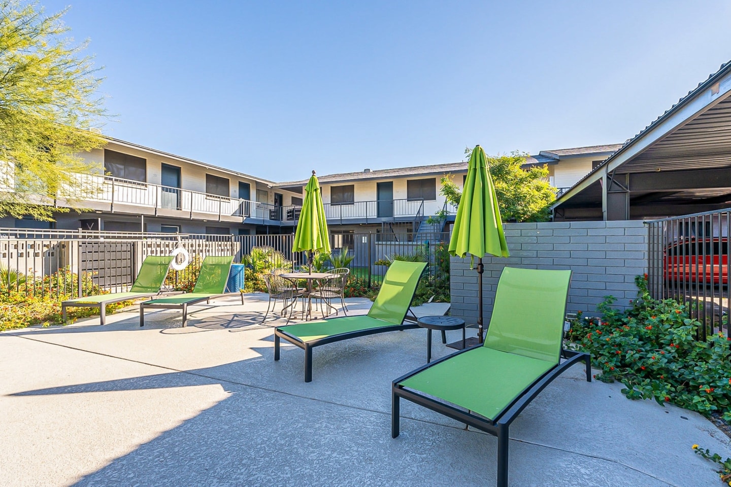Century Apartments Image 37