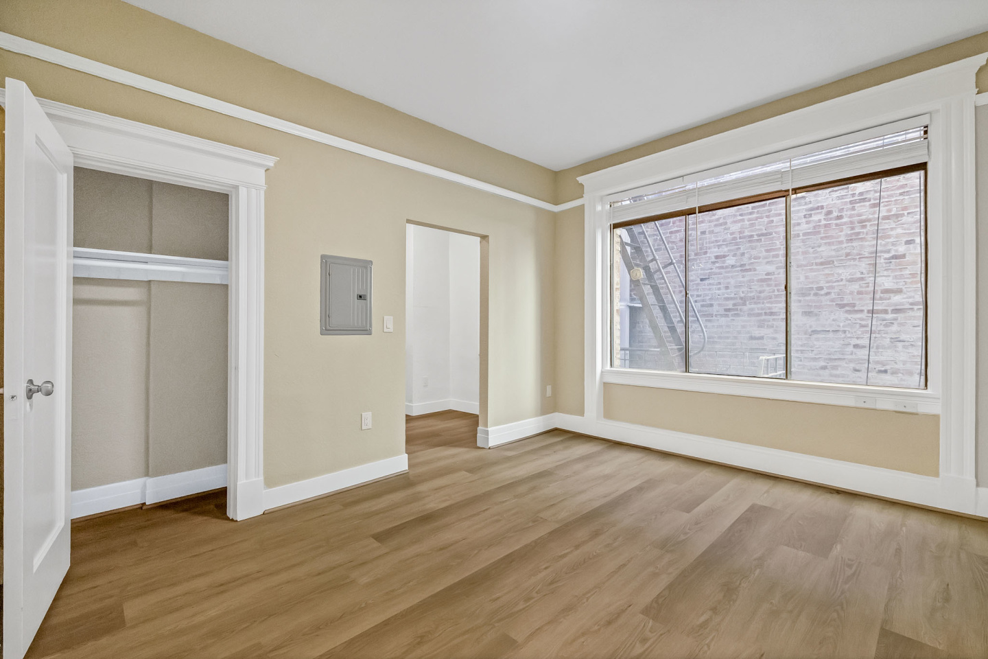 605 Jones Image 25