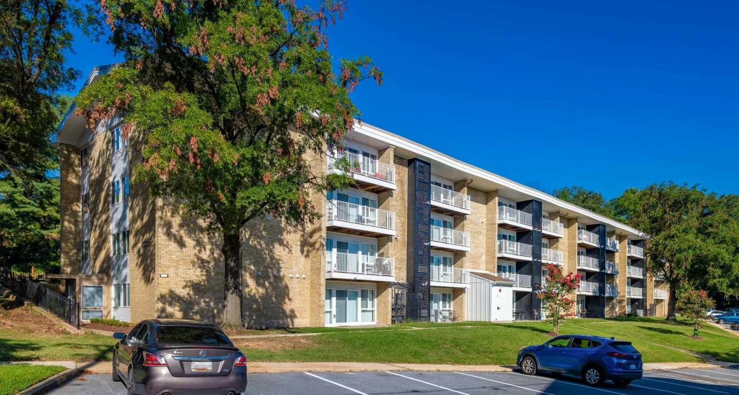 Hilltop Apartments Image 8
