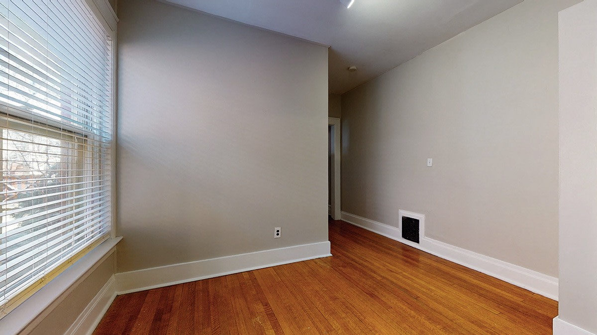 1360 Franklin Image 21
