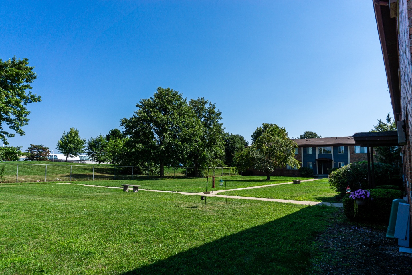 Golf Manor Apartments Image 10