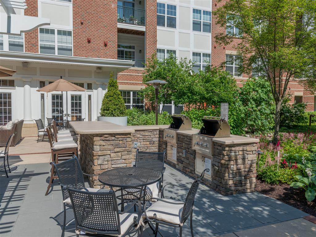 Senior Housing - Evergreens at Columbia Town Center Image 30