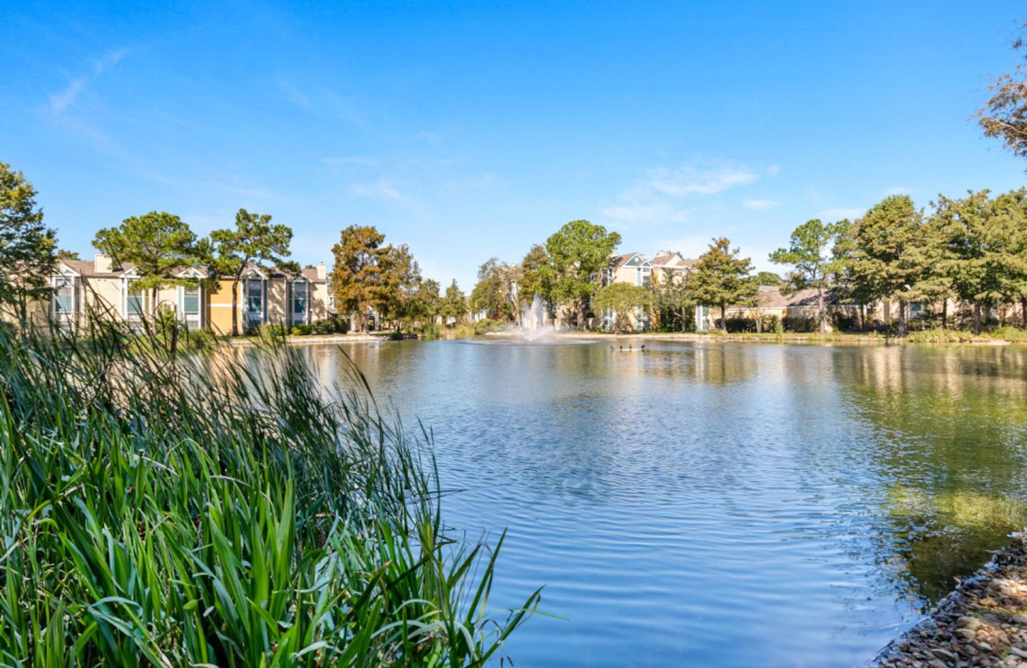 Lakes of Chateau Estates South Image 28