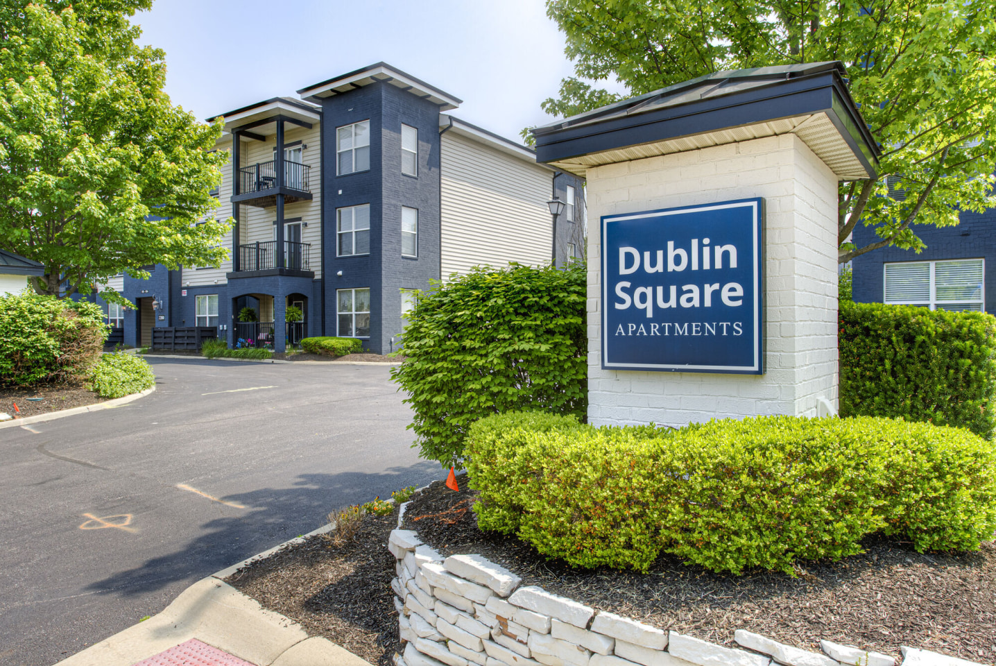Dublin Square Image 26