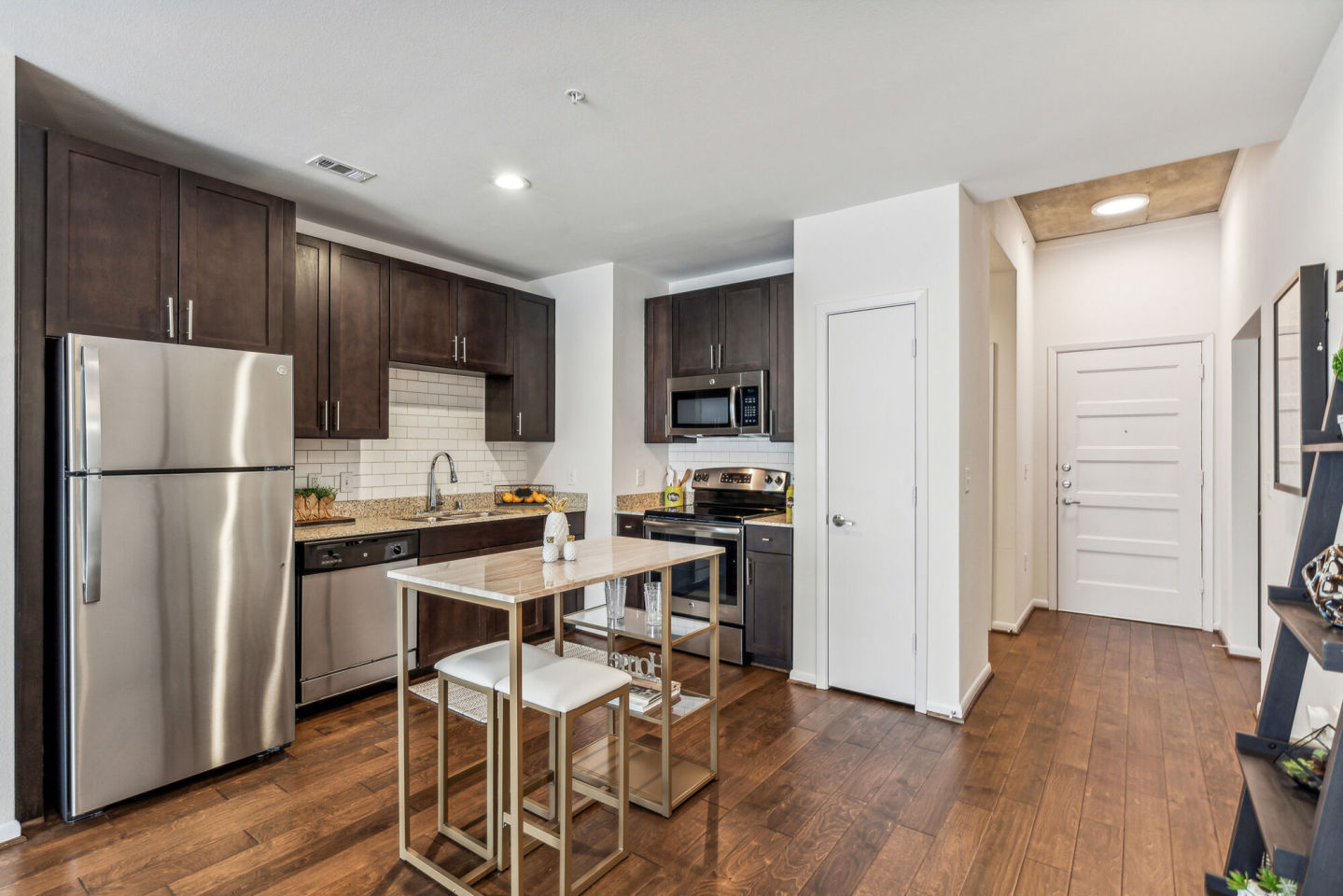 Gallery at Turtle Creek Image 10