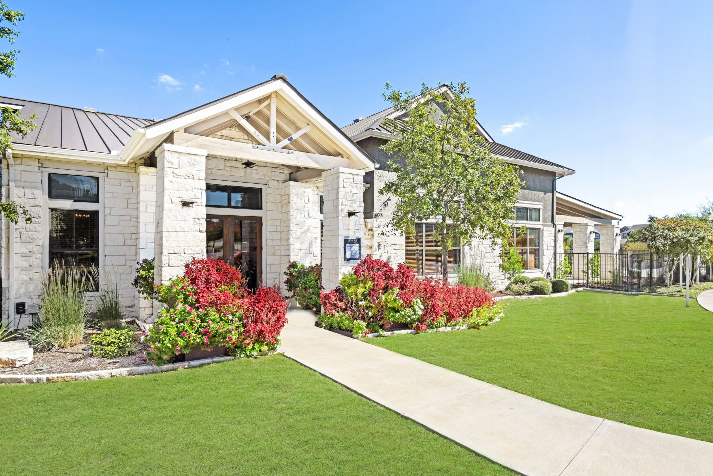 Ethos Image 1
