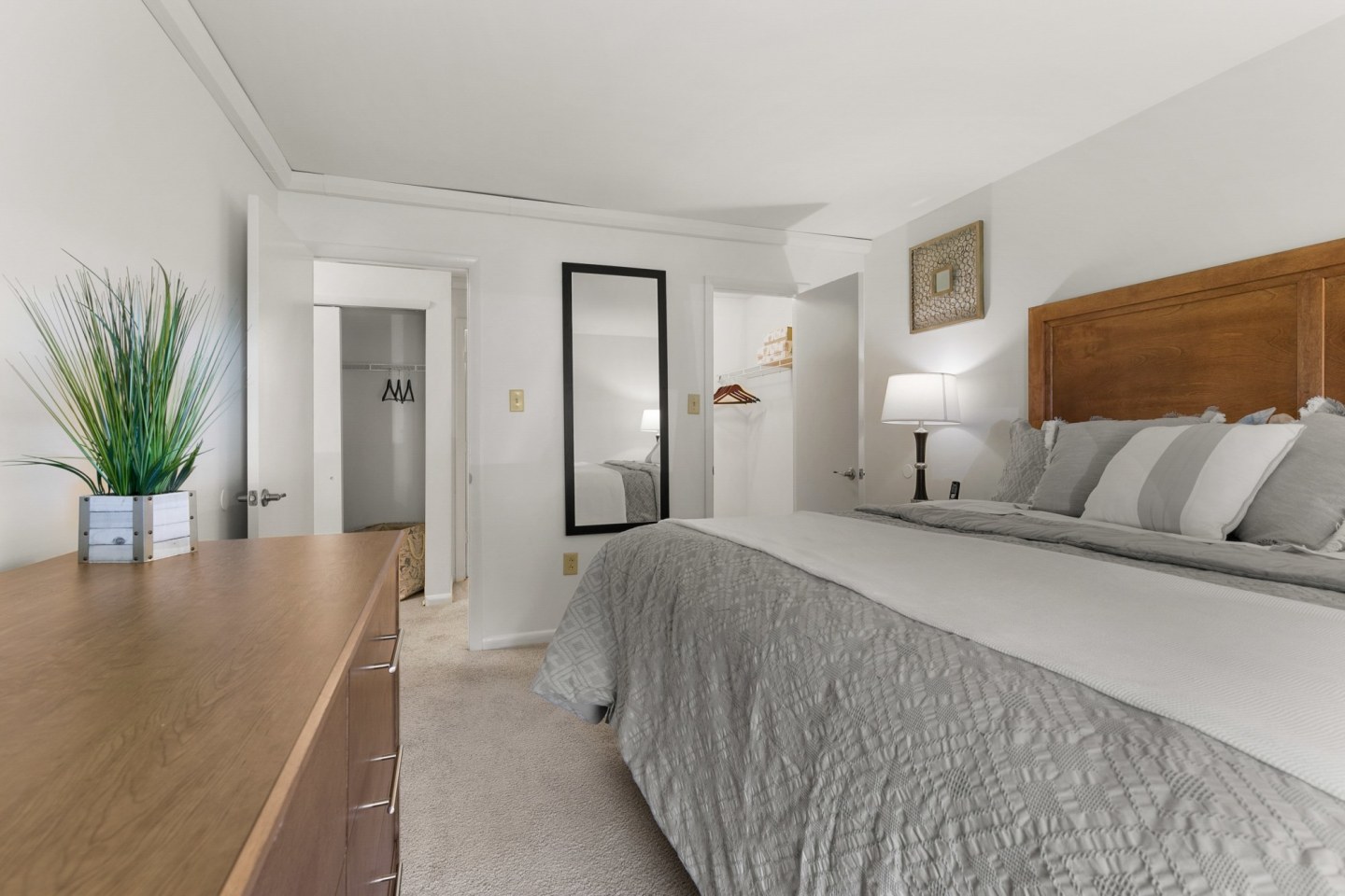 California Apartments Image 41
