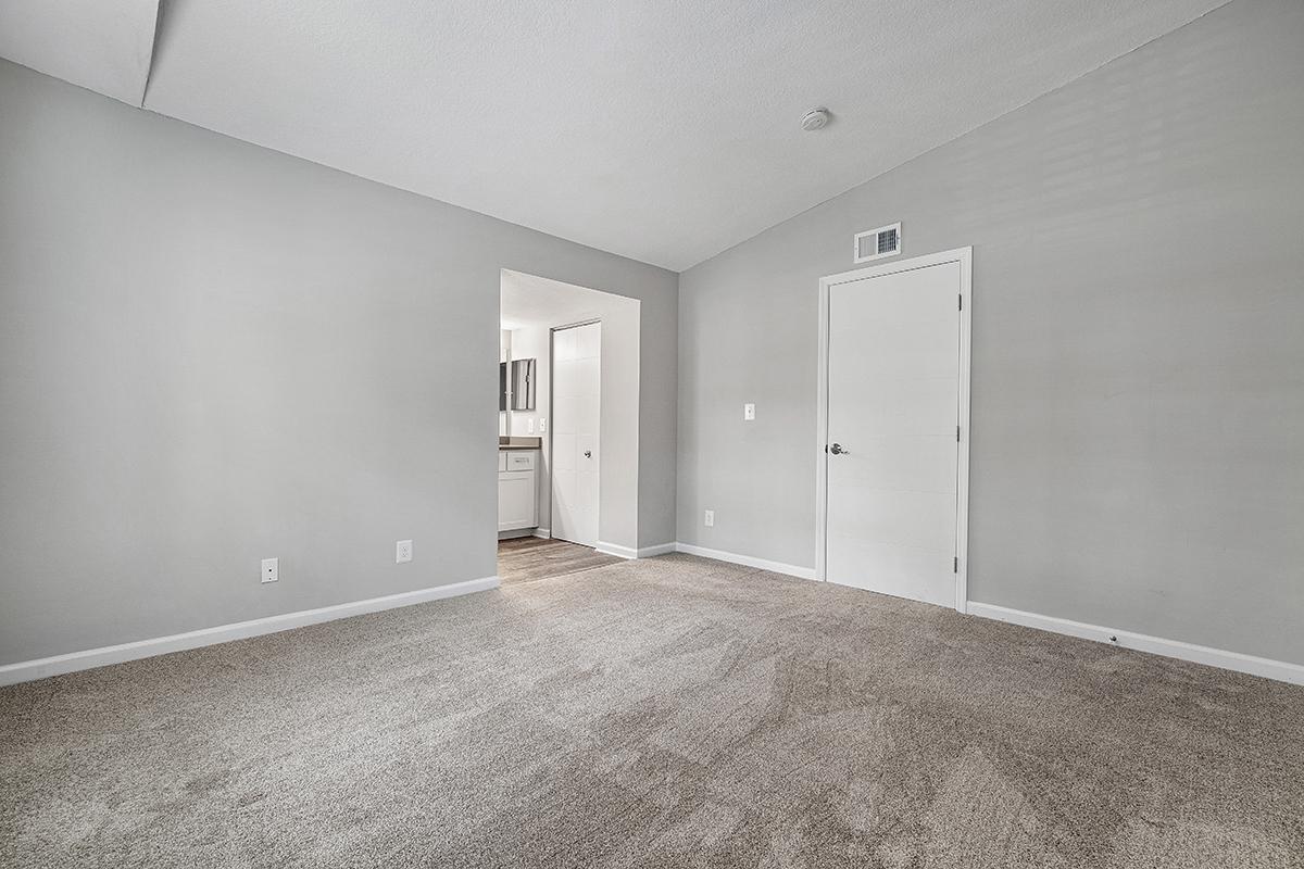 Latitude Pointe Image 97