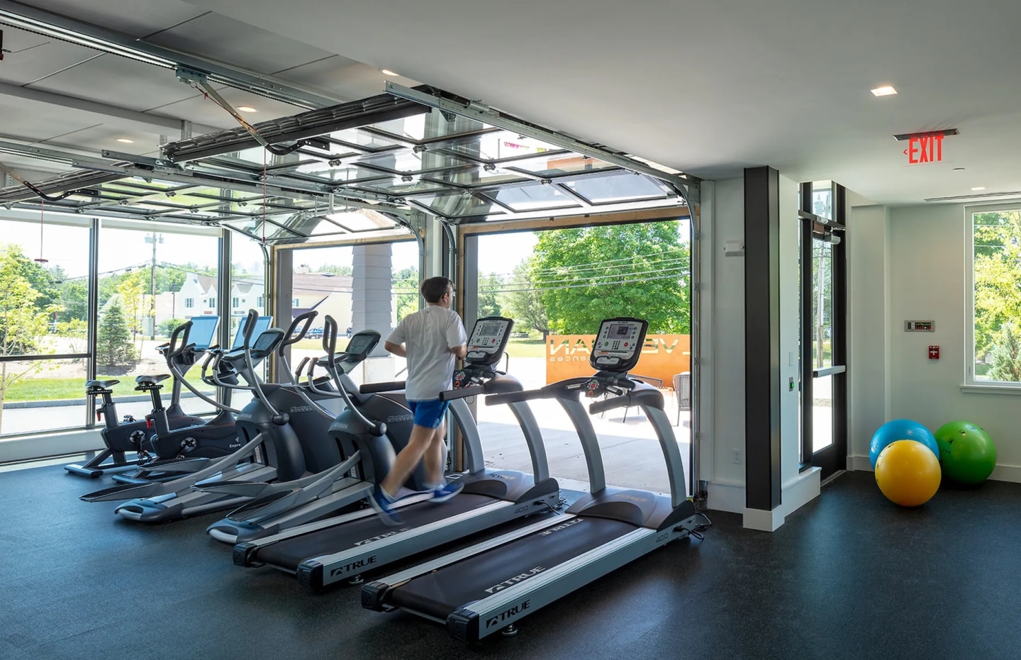 The Veridian Residences Image 20