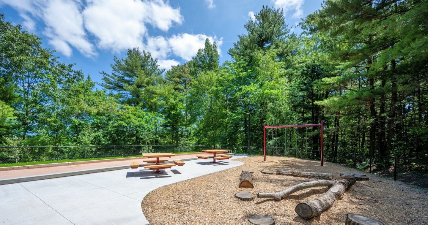 The Point at Merrimack Valley Image 23
