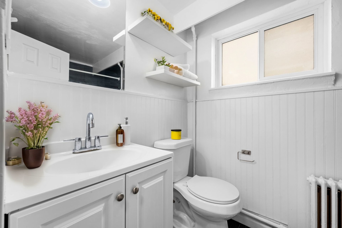 Mayfair Apartments Image 3