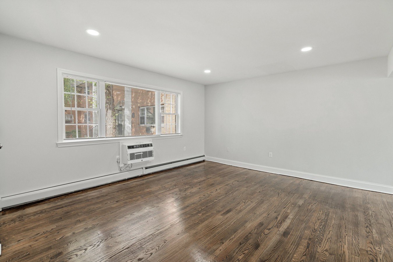 Riverview Manor Apartments Image 4