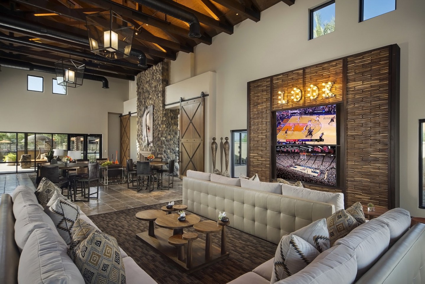 Noria Robson Luxury Apartments Image 17