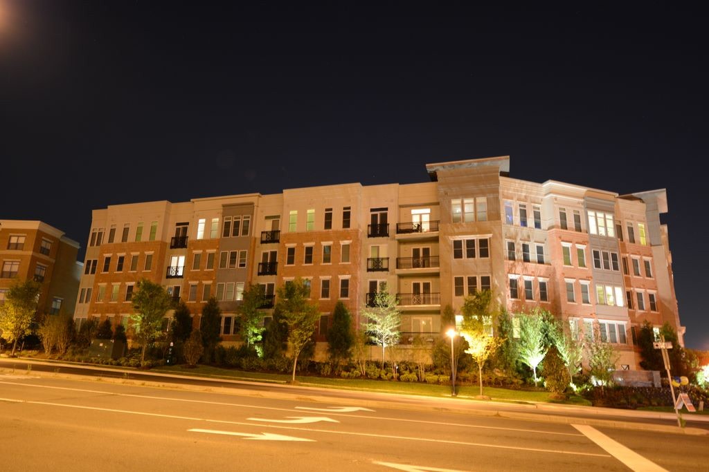 Gables Centerpointe Image 16