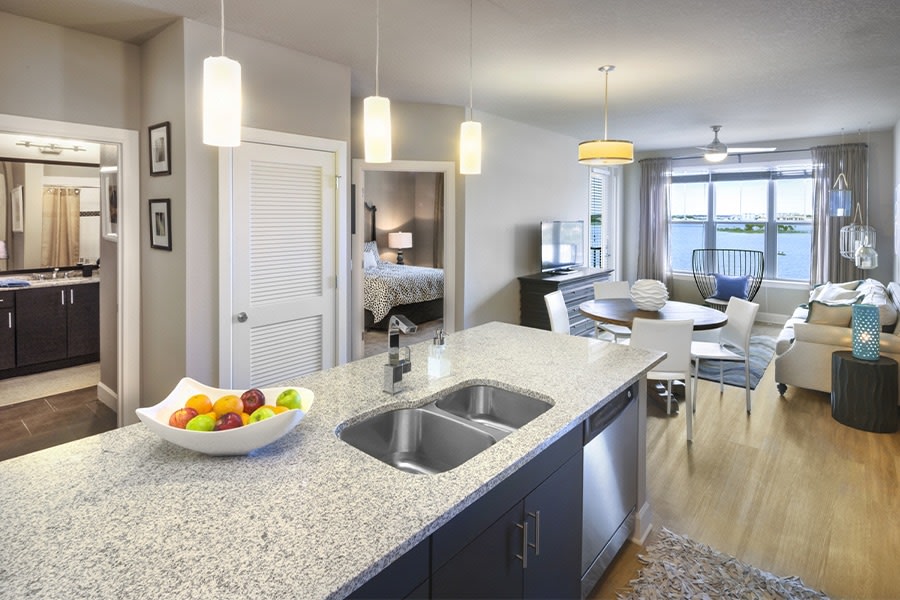 Lake Vue Apartments Image 6