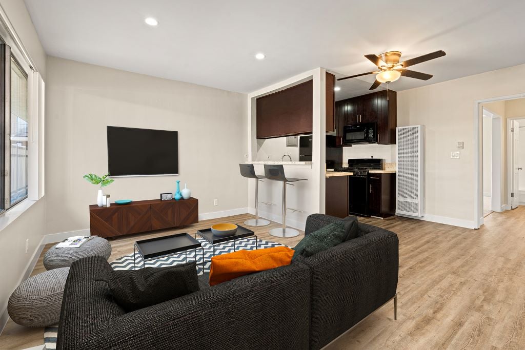 Riverside Apartments Image 1