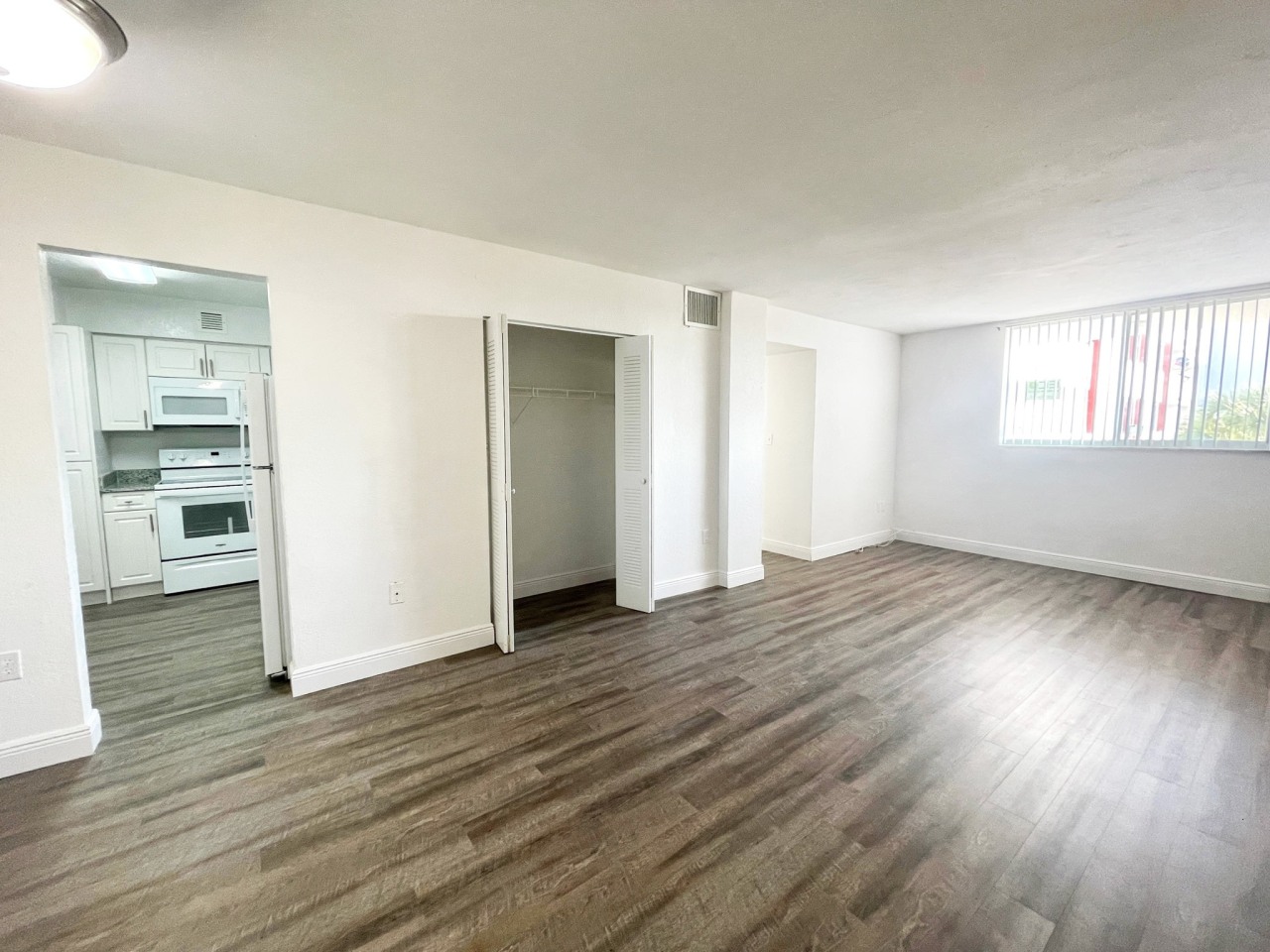 Suncoast Place Image 8