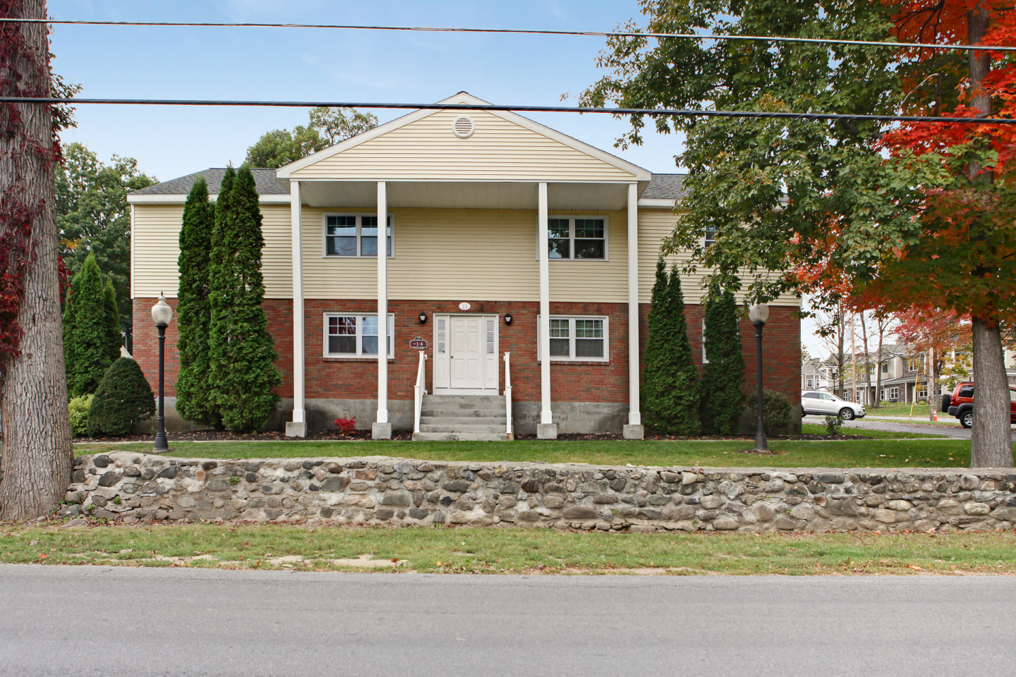 Saratoga Garden Apartments Image 3