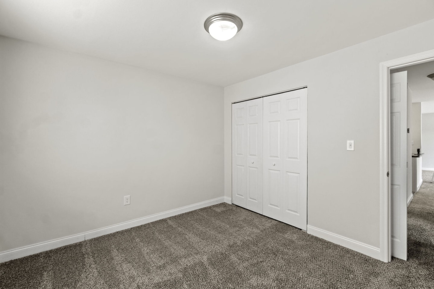Chesapeake Landing Image 17