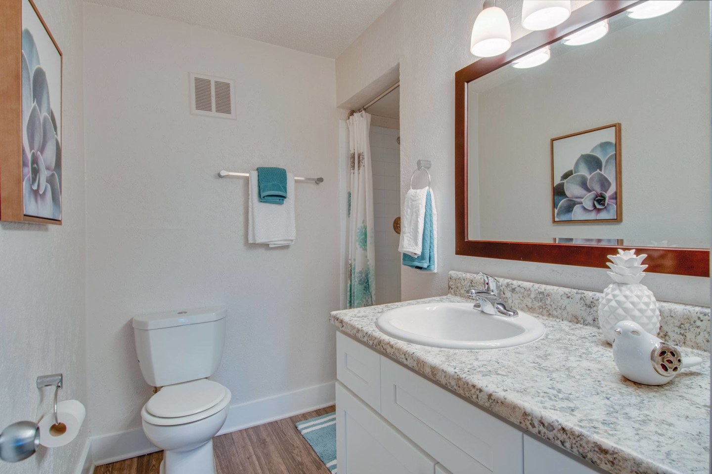 Nob Hill Apartments Image 34