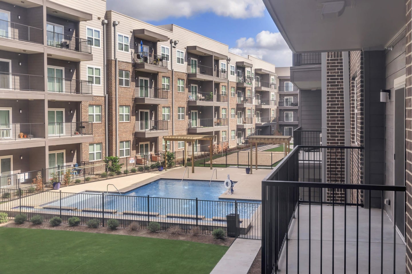 Richmond Estates Image 15