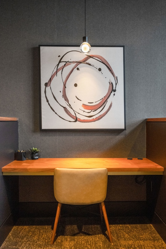 Madison West Elm Image 6