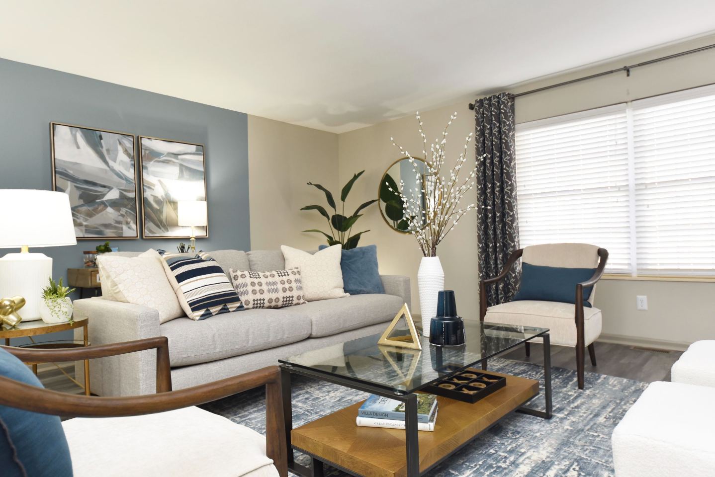 Everly Meridian Hills Image 2