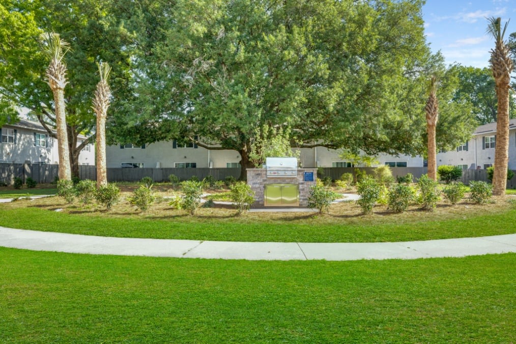 Crescent Place Apartments Image 5