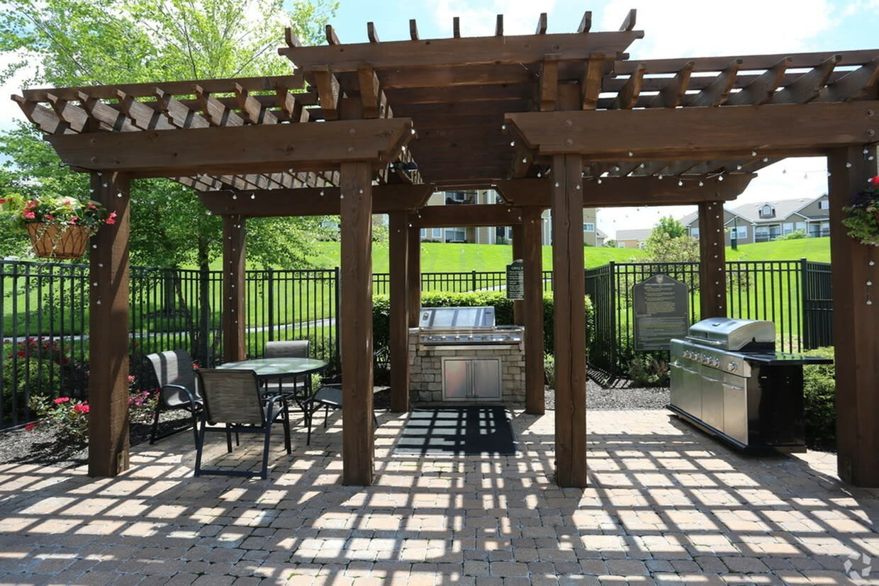 The Manor Homes Of Fox Crest Image 11