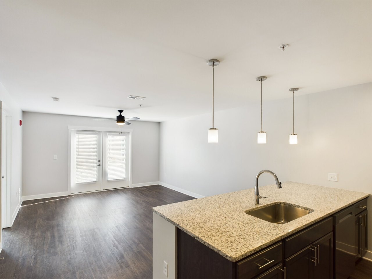 Reserve on Park - Senior Housing Image 7