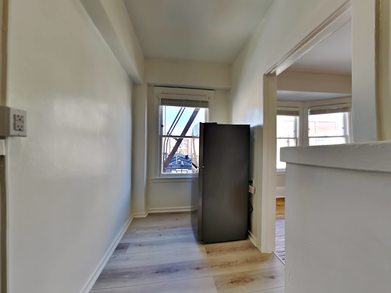 954 Geary St. Image 3