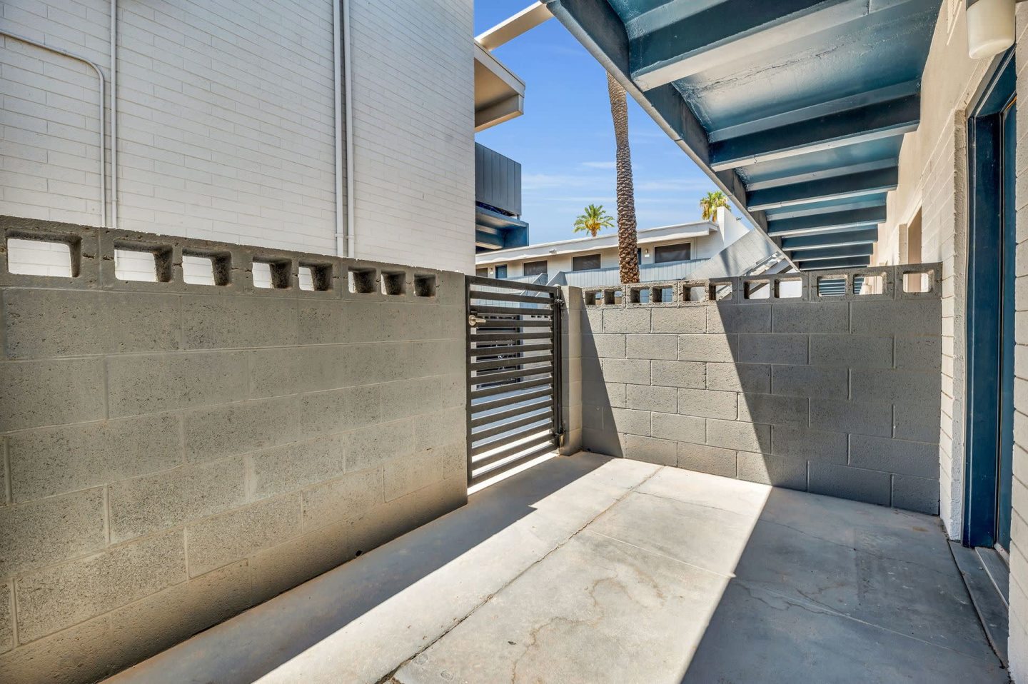U Apartments @ Melrose Image 34